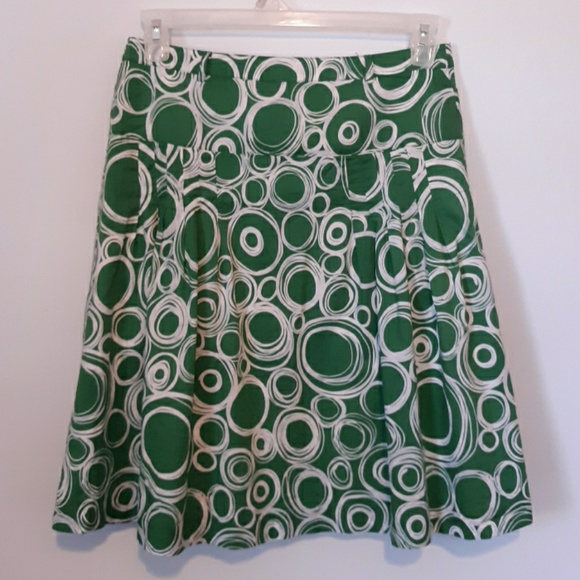 WD.NY Green Swirl Print Print Skirt, size 8 - Picture 3 of 5